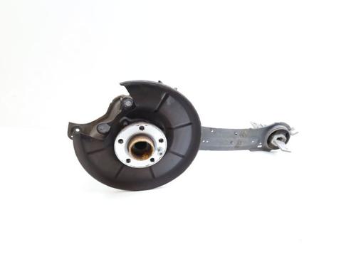 Used Right rear steering knuckle VOLVO V60 I Cross Country (157) D4 (190 hp) 23193523