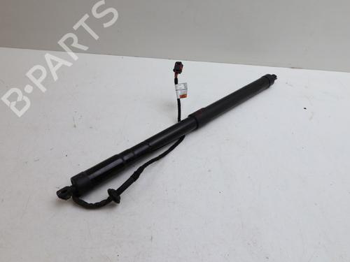Used Tailgate lift support VOLVO XC60 I SUV (156) D3 (150 hp) 32178034