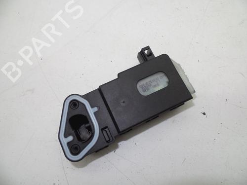 Used Fuel door actuator Fuel door actuator VOLVO S40 II (544) 1.8 (125 hp) 18617828 18617828