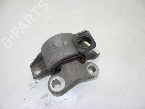 Used Engine mount Engine mount 18618052 18618052