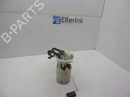 Used Fuel pump VOLVO V40 Hatchback (525) D2 (114 hp) 22432682