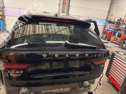 Used Tailgate VOLVO XC60 II (246) T5 (250 hp) 31622083