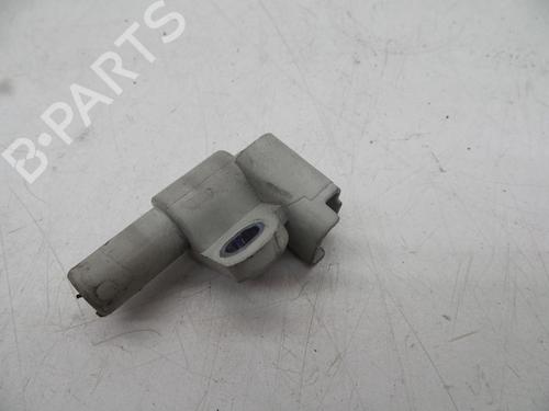 Used Electronic sensor Electronic sensor VOLVO V70 III (135) 2.0 D (136 hp) 18615485 18615485