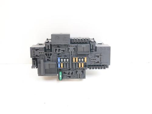 Used Fuse box MERCEDES-BENZ C-CLASS (W205) C 180 (205.040, 205.140) (156 hp) 32871595