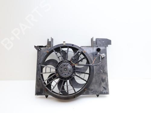 Used Radiator fan Radiator fan 18638176 18638176