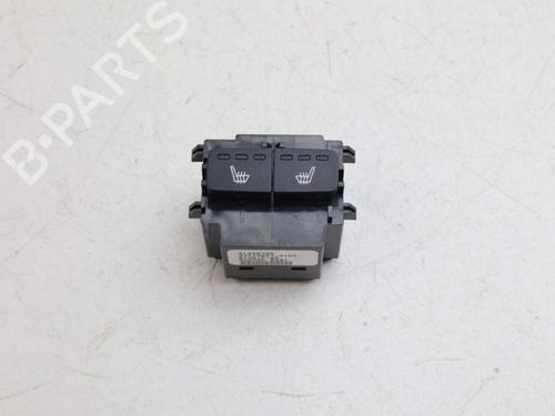 Used Switch Switch VOLVO XC60 II (246) T8 Hybrid Polestar AWD (405 hp) 33322220 33322220