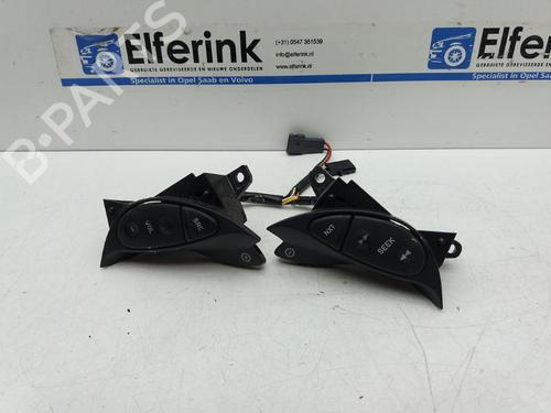 Used Steering wheel controls Steering wheel controls SAAB 9-5 Estate (YS3E) 2.3 t (185 hp) 18634760 18634760