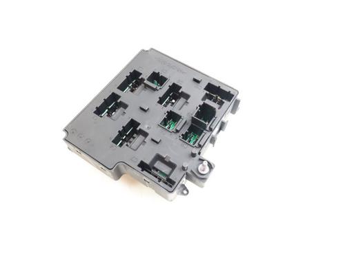Fuse box VOLVO S60 III (224) T5 | BP29854718E1 - Image 3