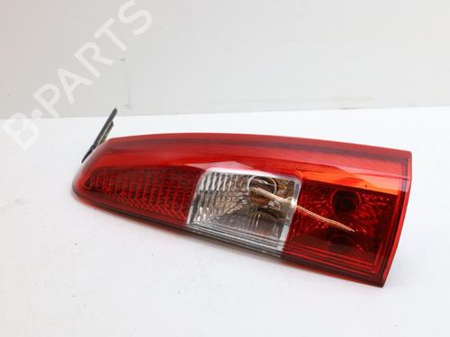 Used Right taillight Right taillight 38311032 38311032