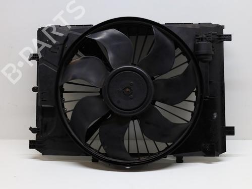 Used Radiator fan Radiator fan MERCEDES-BENZ E-CLASS (W212) E 350 CGI (212.057) (292 hp) 40264059 40264059