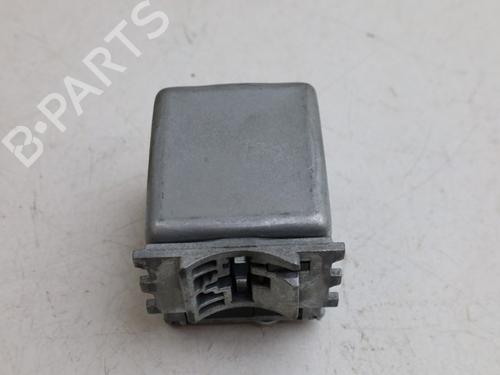 Rattlås /Tenningslås Rattlås /Tenningslås SAAB 9-3 Convertible (YS3F) 1.9 TiD (150 hp) 33984444 33984444