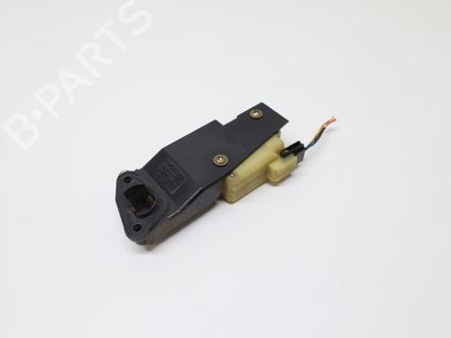 Tankdeckel-Stellmotor für VOLVO C70 I Coupe (872) 2.4 T (193 hp) 33179019