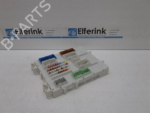 Used Fuse box VOLVO V40 Hatchback (525) D3 (150 hp) 18630504