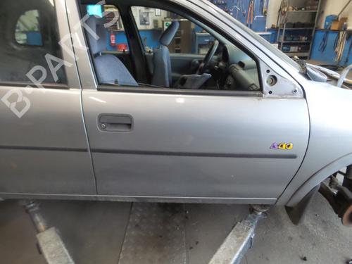Dør højre fortil OPEL CORSA B (S93) 1.2 i (F08, F68, M68) (45 hp) 18624822