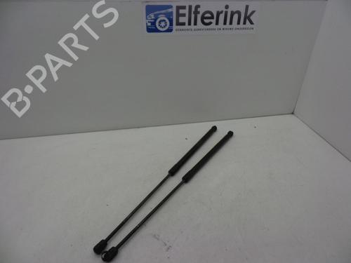 andre-volvo-v40-hatchback-525-d2-31395607-2012-2013-2014-2015-2016-2017-2018-2019-18620870 main image