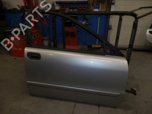 Used Right front door VOLVO V40 Estate (645) 2.0 T (163 hp) 18614337