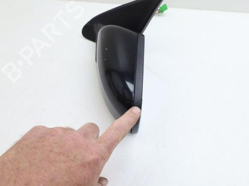 Used Right mirror VOLVO V70 II (285) 2.4 (170 hp) 27382937