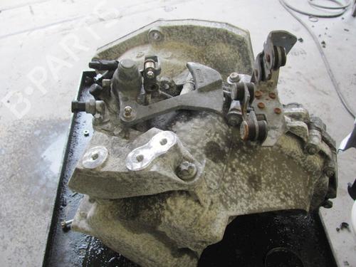 Used Gearbox Gearbox SAAB 9-3 Estate (E50) 1.9 TiD (120 hp) 18613741 18613741