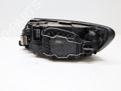 Right headlight VOLVO V50 (545) 1.8 | BP32520016C29