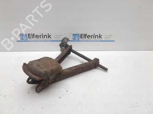 Used Right front suspension arm SAAB 900 I (AC4, AM4) 2.1 -16 (136 hp) 18630692