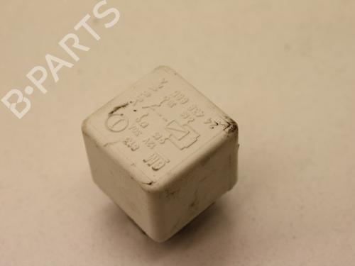 Used Electronic sensor SAAB 9-3 (YS3F, E79, D79, D75) 1,8t (150 hp) 18611467