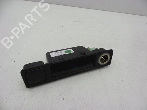 Used Middle console Middle console 18619926 18619926
