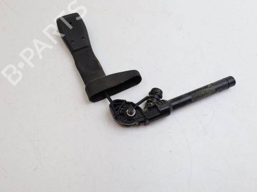 Venstre foran beltestrammer VOLVO V60 I (155) D3 / D4 (163 hp) 23713356