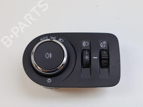Used Headlight switch Headlight switch 18637714 18637714