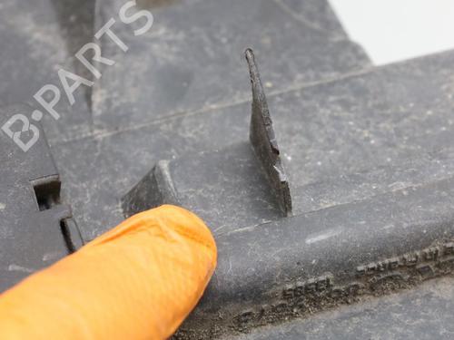 Used Air filter box VOLVO XC70 I Cross Country (295) 2.5 T XC AWD (209 hp) 30587148