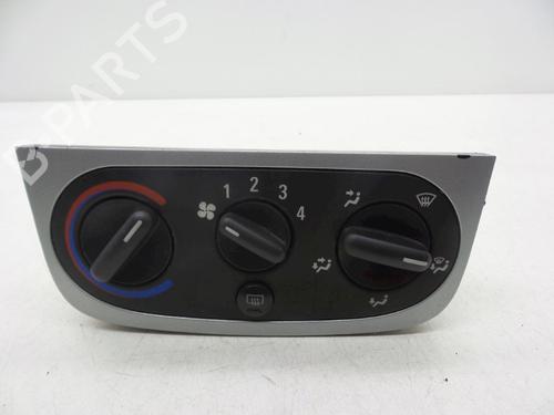 Used Climate control Climate control OPEL CORSA C (X01) 1.2 (F08, F68) (75 hp) 18619504 18619504