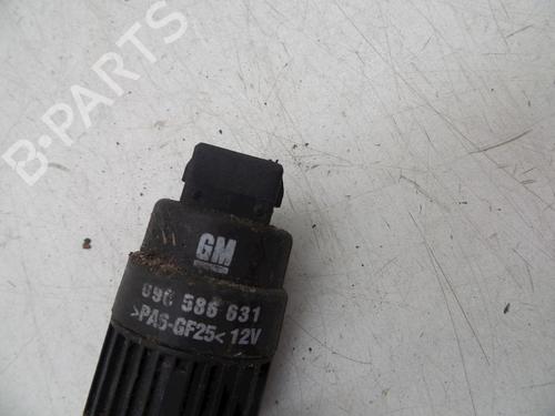 Sprinklervæskepumpe OPEL COMBO Box Body/MPV 1.3 CDTI 16V | BP18616395E24 