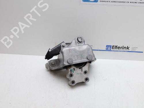Used Engine mount Engine mount LYNK & CO 01 PHEV (261 hp) 18635495 18635495