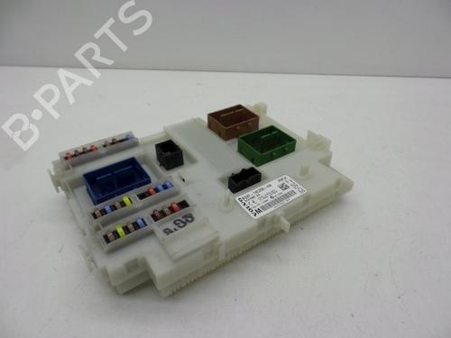Used Fuse box Fuse box VOLVO V70 III (135) D3 / D4 (163 hp) 18620538 18620538