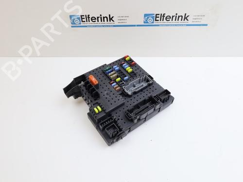 Used Fuse box Fuse box VOLVO XC90 I (275) T6 AWD (272 hp) 18639216 18639216