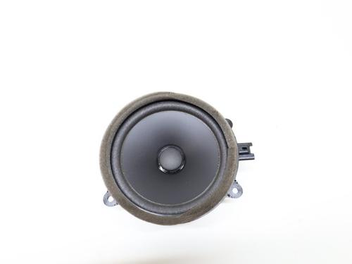 Used Speaker Speaker VOLVO XC40 (536) Recharge AWD (408 hp) 34138234 34138234