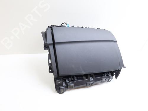 Used Glove box Glove box LYNK & CO 01 1.5 PHEV (280 hp) 36305507 36305507