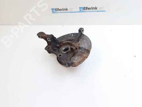 Used Right front steering knuckle VOLVO 850 Estate (855) 2.4 (144 hp) 18639895