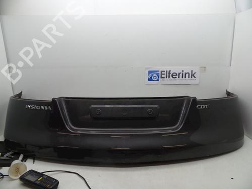 Used Rear center light OPEL INSIGNIA A Sports Tourer (G09) 2.0 CDTI (35) (131 hp) 18616137