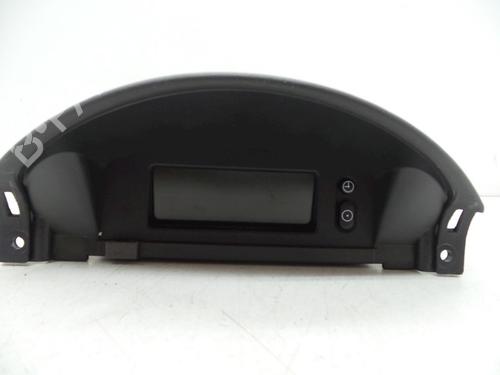 Used Display monitor OPEL CORSA C (X01) 1.2 Twinport (F08, F68) (80 hp) 18616919