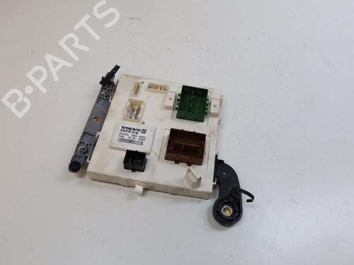 Used Fuse box Fuse box VOLVO XC60 II (246) T5 AWD (254 hp) 21542614 21542614