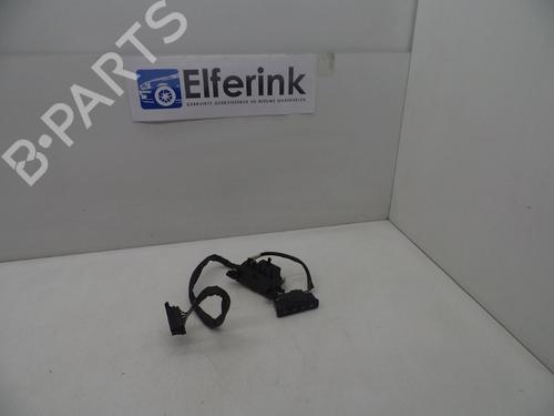 Used Switch Switch SAAB 900 II Convertible 2.0 -16 Turbo (185 hp) 18614985 18614985