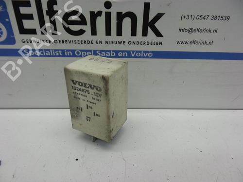 Used Electronic sensor VOLVO 240 Kombi (P245) 2.0 (111 hp) 18626929