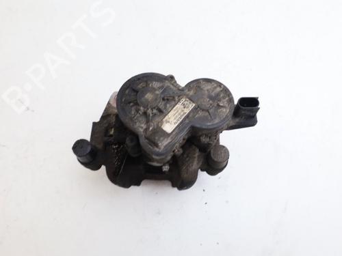 Right rear brake caliper VOLVO S60 III (224) T5 | BP29854782M106