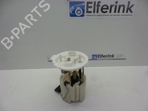 Used Fuel pump VOLVO V60 I (155) D6 Hybrid AWD (280 hp) 18628962