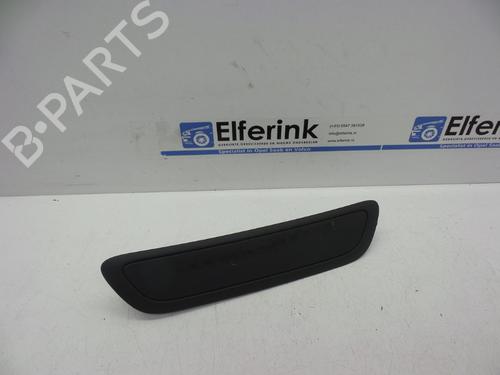 Used Display monitor Display monitor VOLVO S60 II Cross Country (134) D4 (190 hp) 18627604 18627604