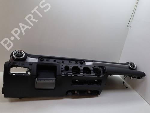 Dashboard MERCEDES-BENZ A-CLASS Saloon (V177) A 250 e (177.186) | BP29419245C46 