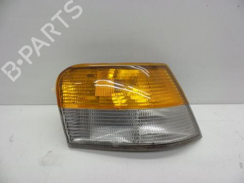 Used Right front indicator Right front indicator SAAB 9000 Hatchback 2.0 -16 (125 hp) 18608509 18608509