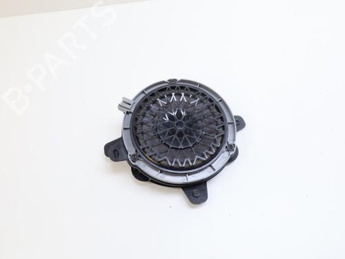 Used Speaker Speaker OPEL CORSA F (P2JO) CORSA-e (68) (136 hp) 18637707 18637707