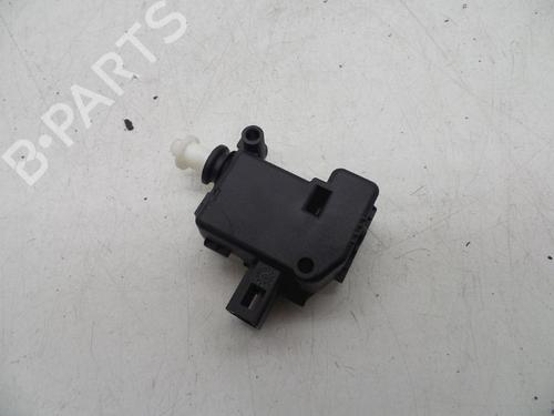 Fuel door actuator VOLVO V40 Hatchback (525) D2 | BP18615639E18 