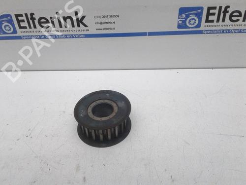 Used Pulley VOLVO V60 I (155) T3 (150 hp) 18633203